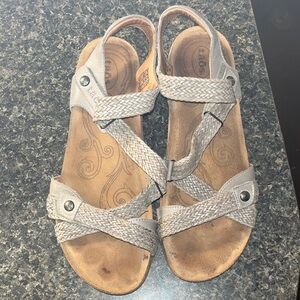 Taos Footwear Braided Strap Sandals - Gray